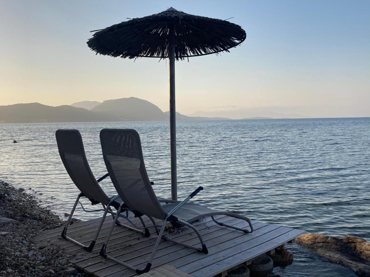 Villa Evita Mesongí Esterno foto